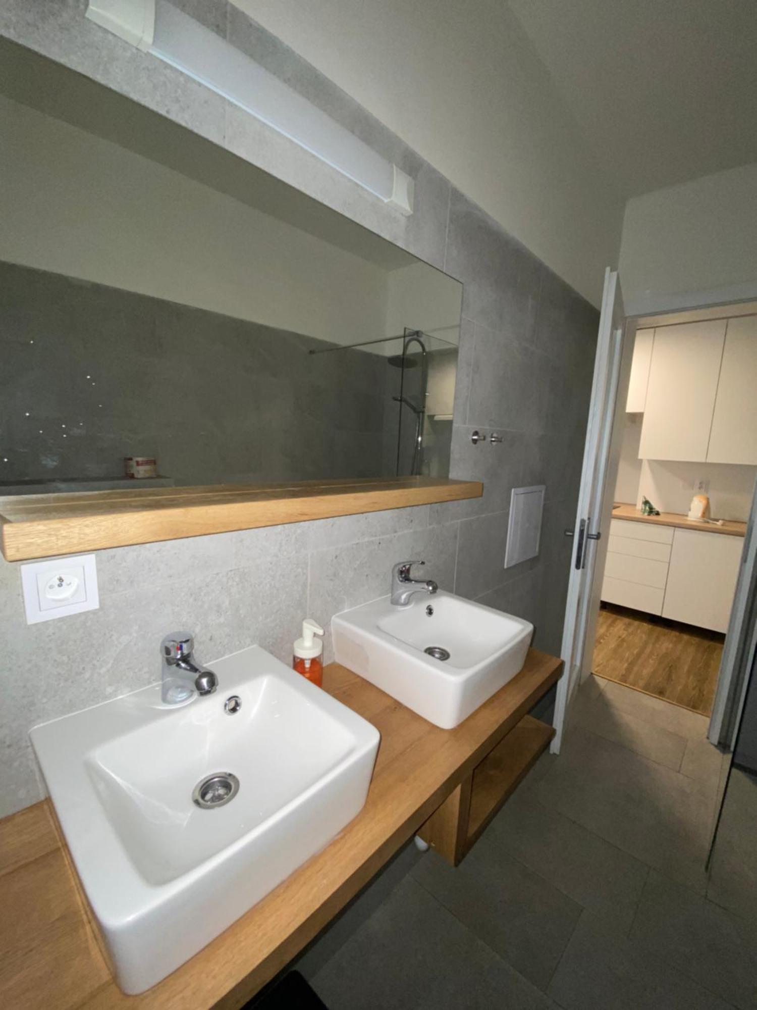 Garsoniera Ostrava City Centr, Na Hradbach 118 מראה חיצוני תמונה