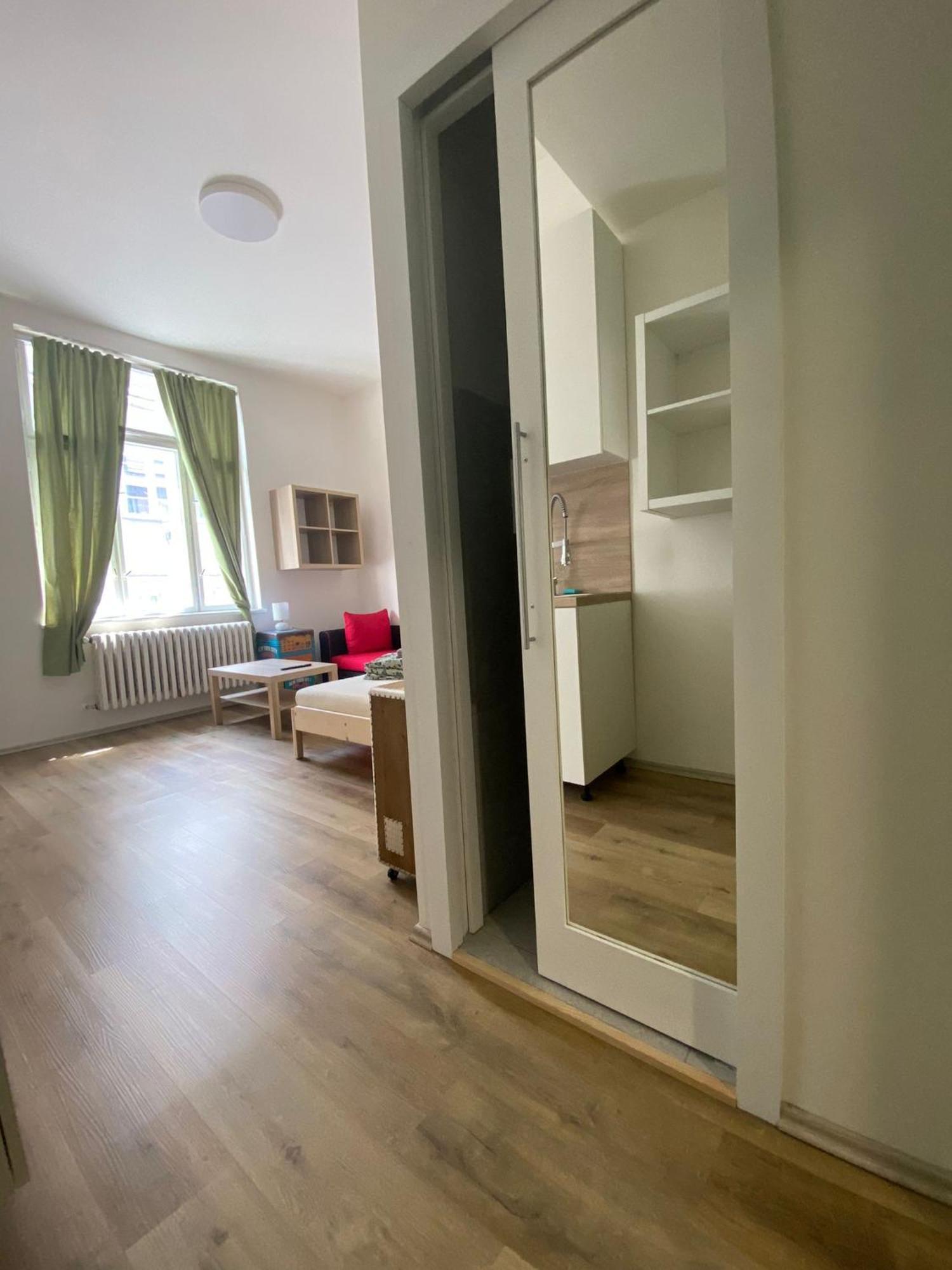 Garsoniera Ostrava City Centr, Na Hradbach 118 מראה חיצוני תמונה